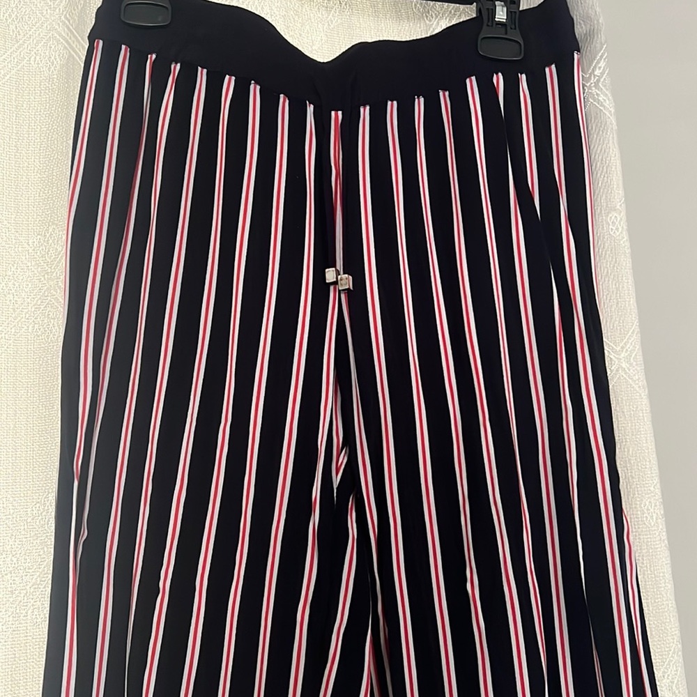Pants - Picture 2 of 3